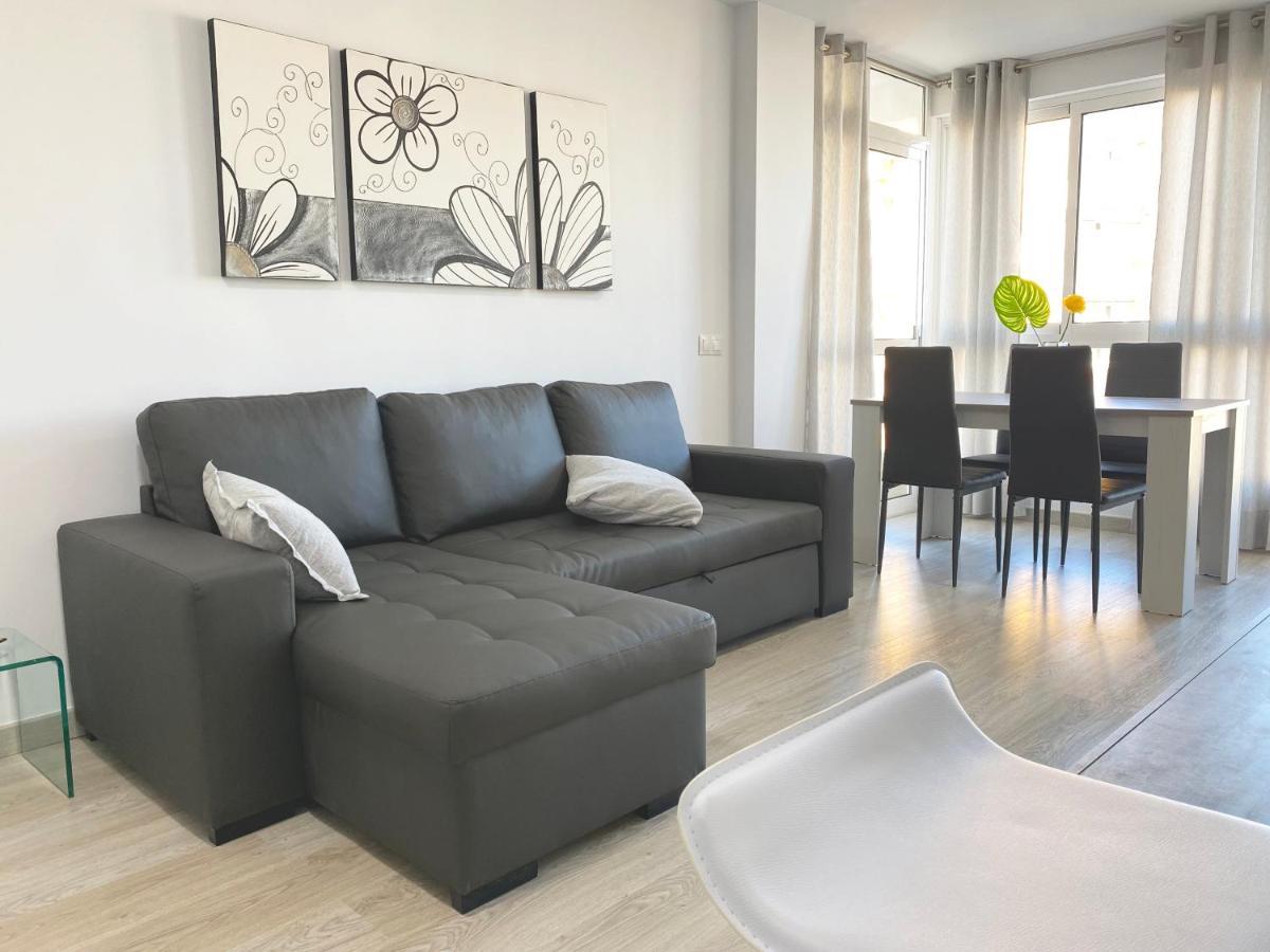 Apartamento Benalmadena Puerto Marina Apartment Exterior photo