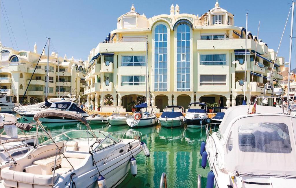 Apartamento Benalmadena Puerto Marina Apartment Exterior photo